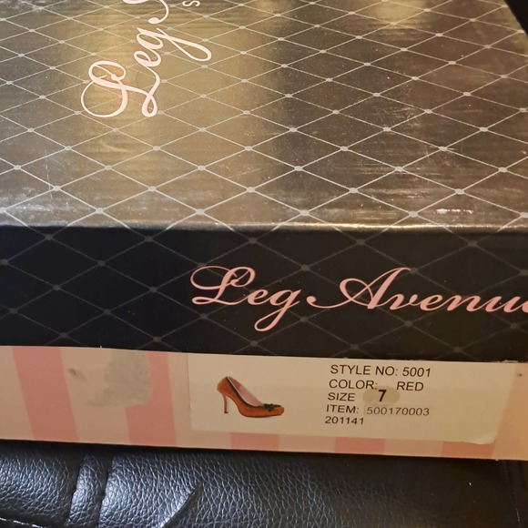 NIB- Size 7 FABULOUS Red Dorothy RED GLITTER 5 inch SEXY Heels - Picture 8 of 8